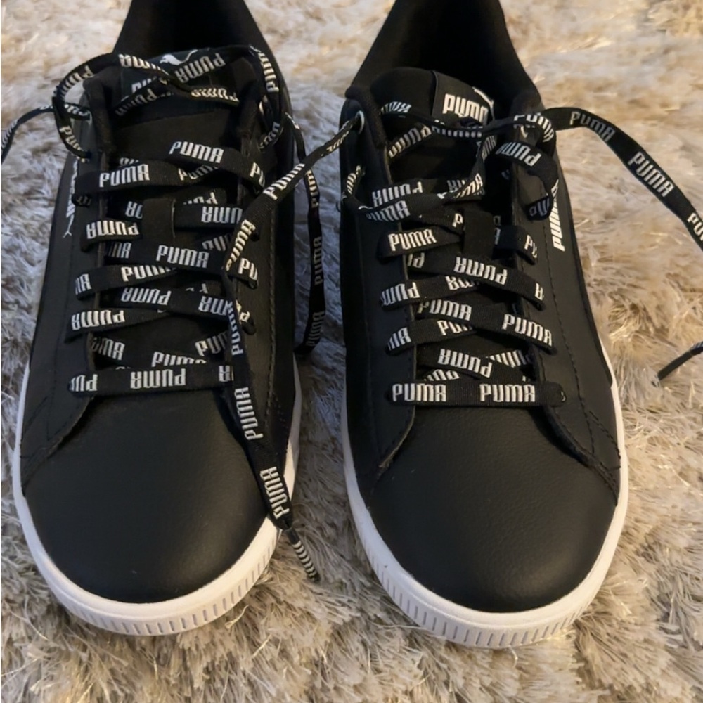 Puma Black SoftFoam+ Low-Top Sneaker with White Insole Label